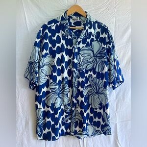 Menʻs XXL Manuhealiʻi buttondown shirt